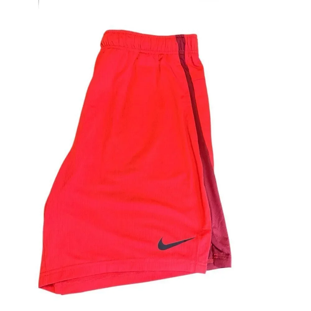 Nike Men's Red Dri-Fit Standard Fit Athletic Shorts XL